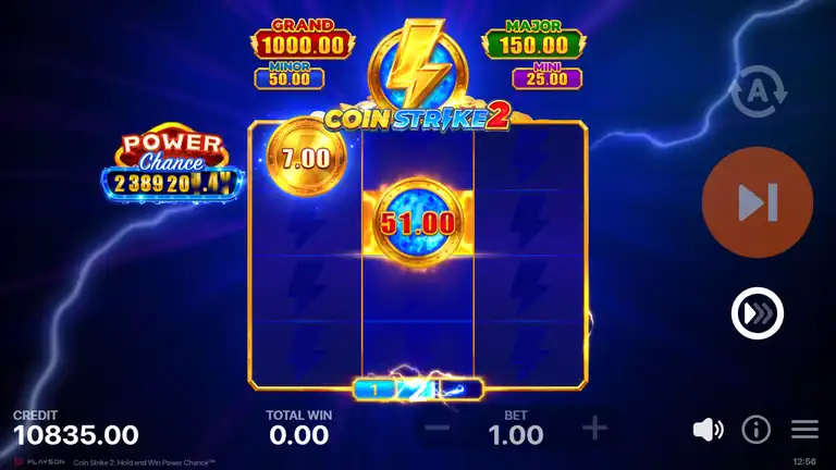 HOLD AND WIN board at spin 528 - single central coin accumulated to 66.00, credit 10,835.00, 1 respin remaining